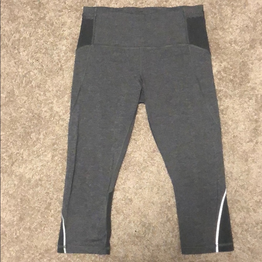 Lululemon crop running leggings